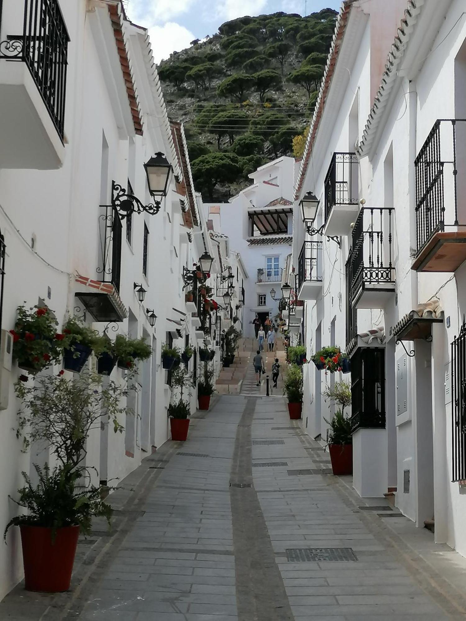 Appartement Moderne Pour 6 Adultes Benalmádena Esterno foto